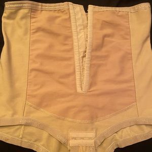 XL bellefit shapewear